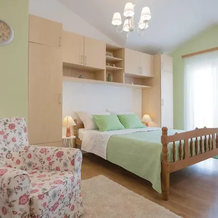 Four Bedroom Holiday In